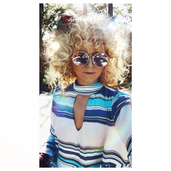 Meet Your Posher - Picture 4 of 5